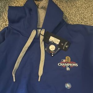 New with tags Antigua Blue World Series Champions Hoodie Women’s XL